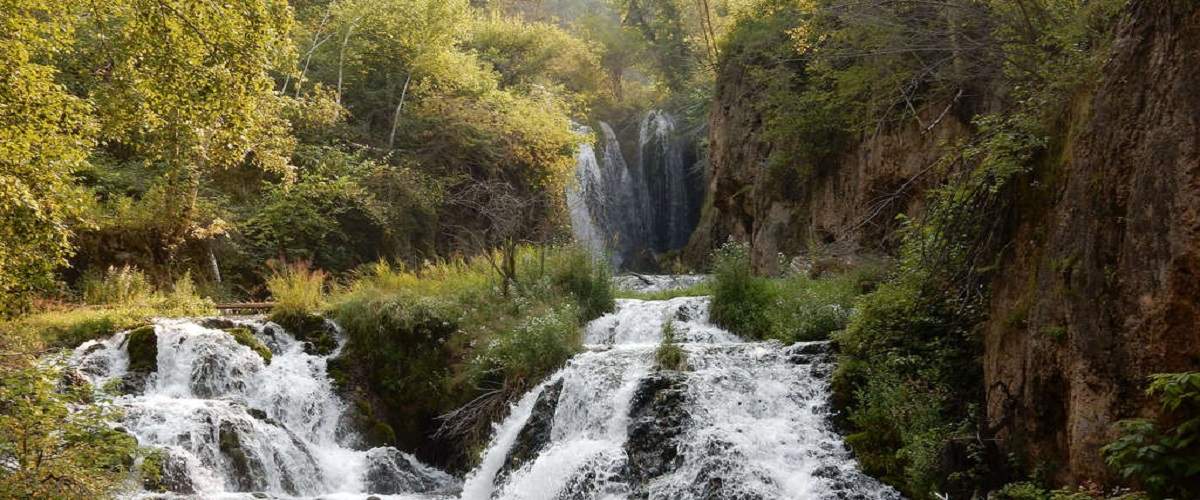 Roughlock Falls